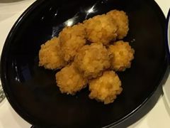 -铜锣湾·有麝自然香(渝北财富中心店)