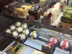 -昆明冠生园·蛋糕·面包(南强街店)