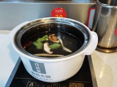 -百品聚旋转火锅(万德庄店)