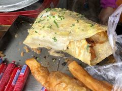 -正宗杂粮煎饼香软鸡蛋饼