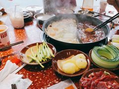 -赵美丽·重庆社区火锅·直营店(火车东站·中豪国际店)