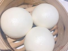 蛋黄流沙包-煲王粤菜餐厅(中侨中心店)