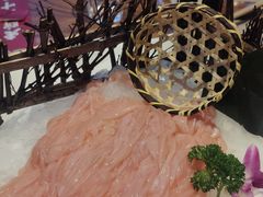 -老牌坊云南鱼豆花火锅(哈西万达店)