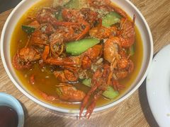 -茸梅路右拐龙虾-农家菜(松江店)