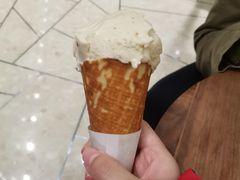 伯爵茶酸橙酱冰激凌-LUNEURS月乐诗 冰淇淋咖啡(环贸店)