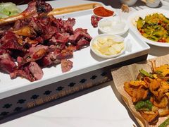-小河公主秘制烤羊腿(小绿谷店)