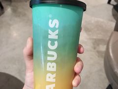-星巴克臻选(北京银泰店)