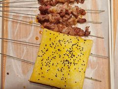 -绿地三只羊羊肉串(万科店)