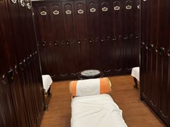 -碧中海汤泉汗蒸酒店