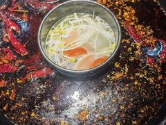-重庆洪崖洞老火锅(音乐广场店)