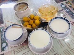 -周大娘牛乳(旧寨古村总店)