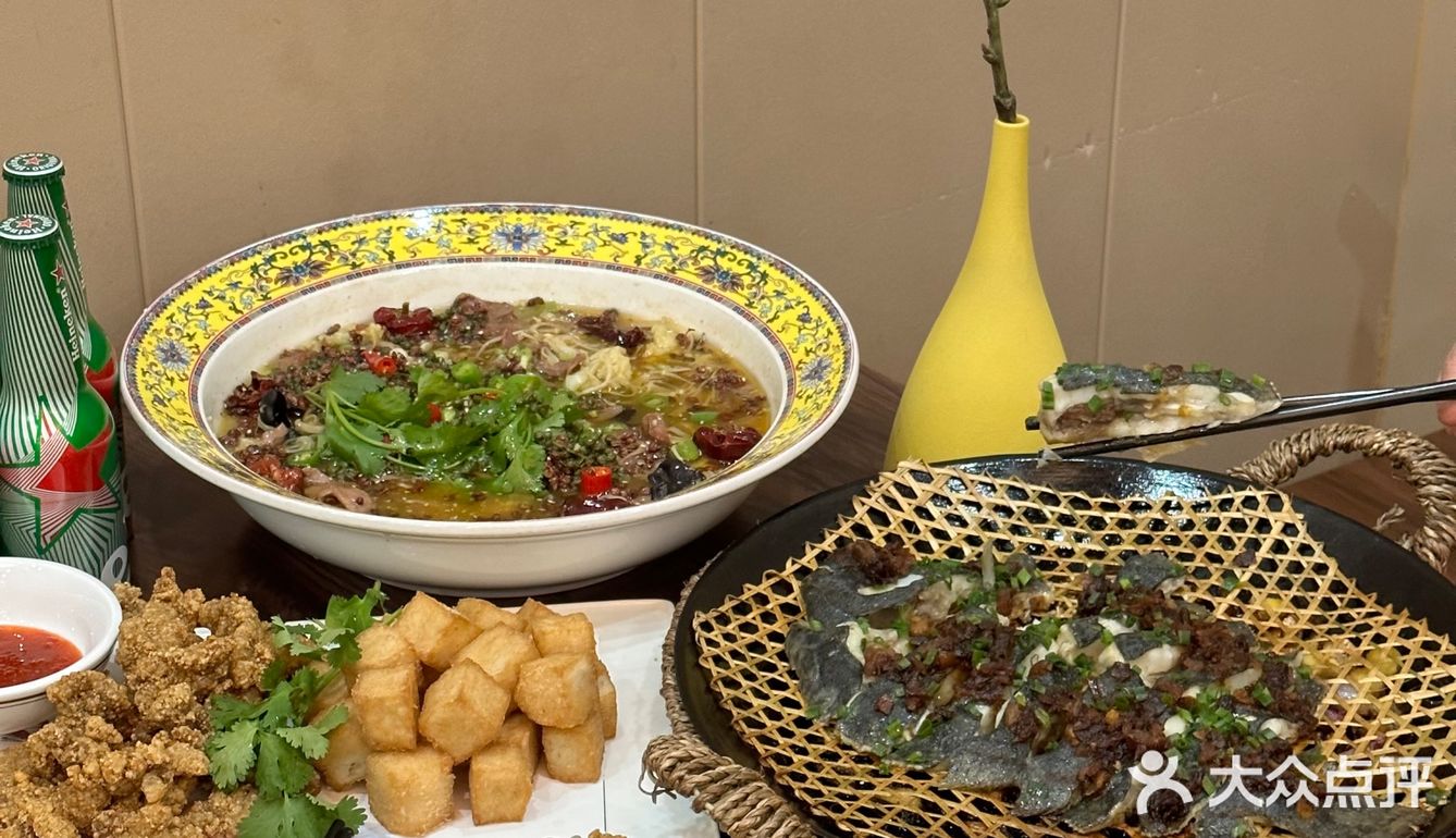 晋江！本地人都推荐的大排档。z