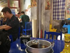大堂-马路边边串串香(大成路店)