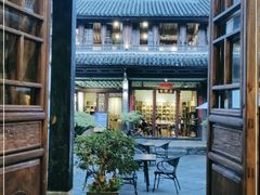 -喜洲翰林餐厅(董家百年老宅店)
