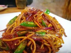 黑胡椒热辣意面-盘炉forenza·云贵川融合小食堂 ( 钟楼中柳巷店)