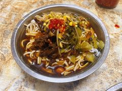 -灵山卢梅燕粉店