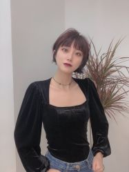 -BULB STUDIO 巴柏明星发型工作室