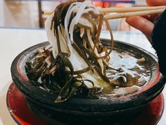 -刚砂锅鸡丝米线