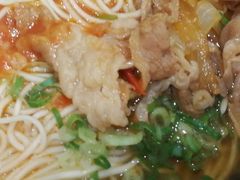 -胡大怪手工酸辣粉(安亭店)
