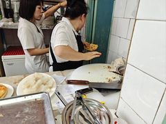 -铁东熏肉大饼铺老二马路黑牌子