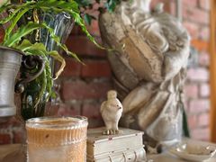 -Jo's Garden