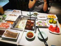 -野妹经典火锅(保利店)