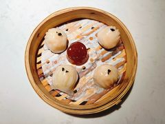 鲜笋虾饺皇-钟菜·粤菜点心·宴请(海上世界·汇港二期店)