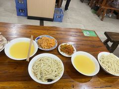 -王菊美食街·王菊面馆(总店)