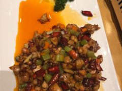 宫爆鸡丁-红辣椒·川菜·火锅(科华路店)
