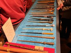 -九又四分之三站台哈利波特商店