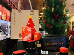 -星巴克(广州中华广场B1层店)