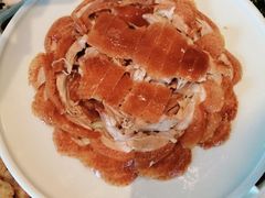 酥不腻烤鸭乳鸭-红樱桃·欢乐餐厅(太原里店)