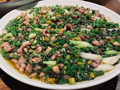 特色尖椒兔-江湖黑大兔(杨家坪店)