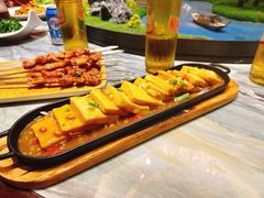 -乡村馕坑肉·烧烤·新疆菜·本地人更爱吃(阿勒泰首店)
