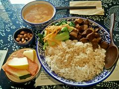 秘制红烧肉饭-蜗牛小馆醉乡民谣云南菜(惠新西里店)