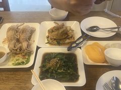-两兄弟Song Pee Nong(2号店)