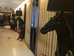 等位区-俏江南天津时尚曲艺主题餐厅(马场道店)