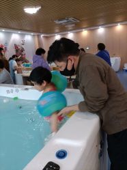 -Cool  Fun 蓝鲸π婴幼儿水育中心(宜乐荟店)