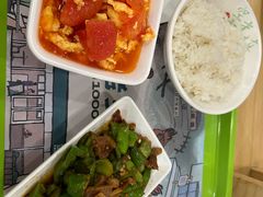 -老乡鸡(亳州路天庆大厦店)