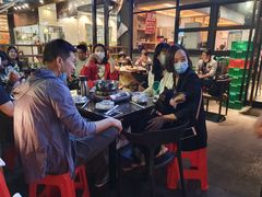 大堂-凤兴鸡煲(宝安海雅店)