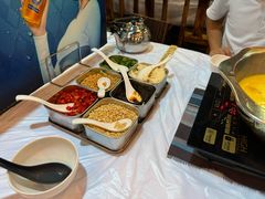 -鲜入围煮花胶鸡海鲜火锅