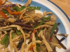 -小厨子私房菜·云南美食店