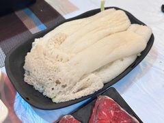 -鲜入围煮花胶鸡海鲜火锅