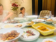 -辣螃铠盆盆蟹大排档(海昌店)