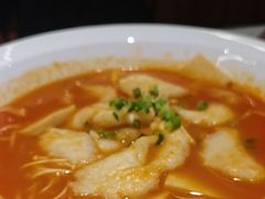 -渝是乎酸菜鱼(龙旗购物中心店)