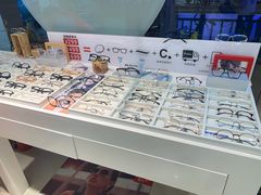 -康民眼镜