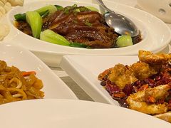 -顺峰海鲜酒楼(省府店)