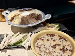 -哥老官重庆美蛙鱼头(西湖银泰十一哥店)