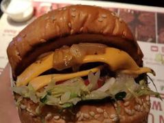 -The Habit Burger Grill 哈比特汉堡(复兴soho店)