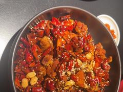 -麻六记(凤凰汇店)